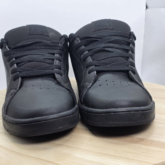 Men's size 10.5 - DC Gaveler ADYS100536 Triple Black  Skateboard Shoes Sneakers - Picture 2 of 9